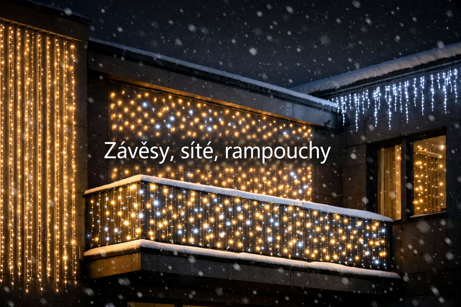 Závěsy, sítě a rampouchy – vánoční světelné dekorace