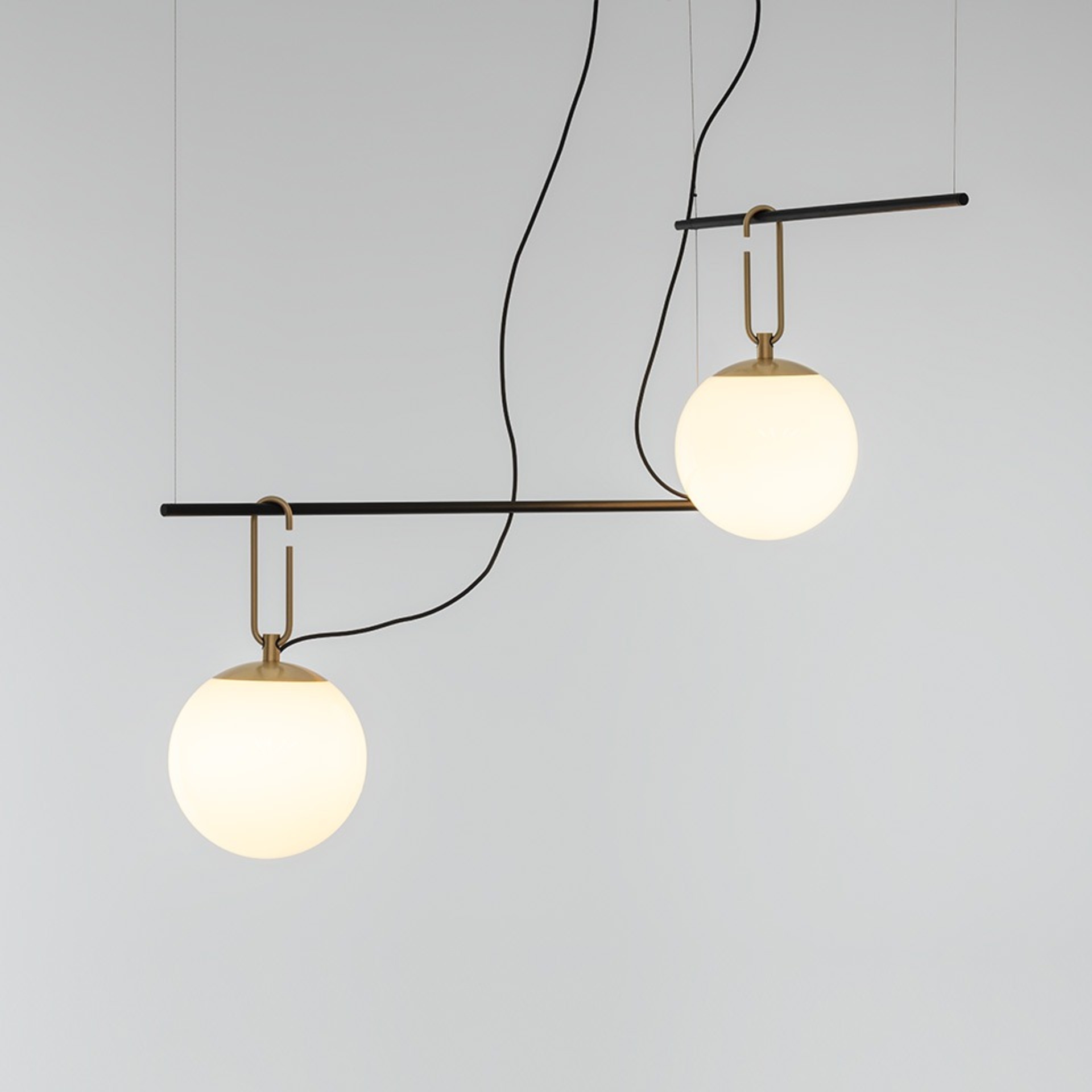 Levně Artemide závěsné svítidlo nh S3 2 Arms E27 max 2x15 W