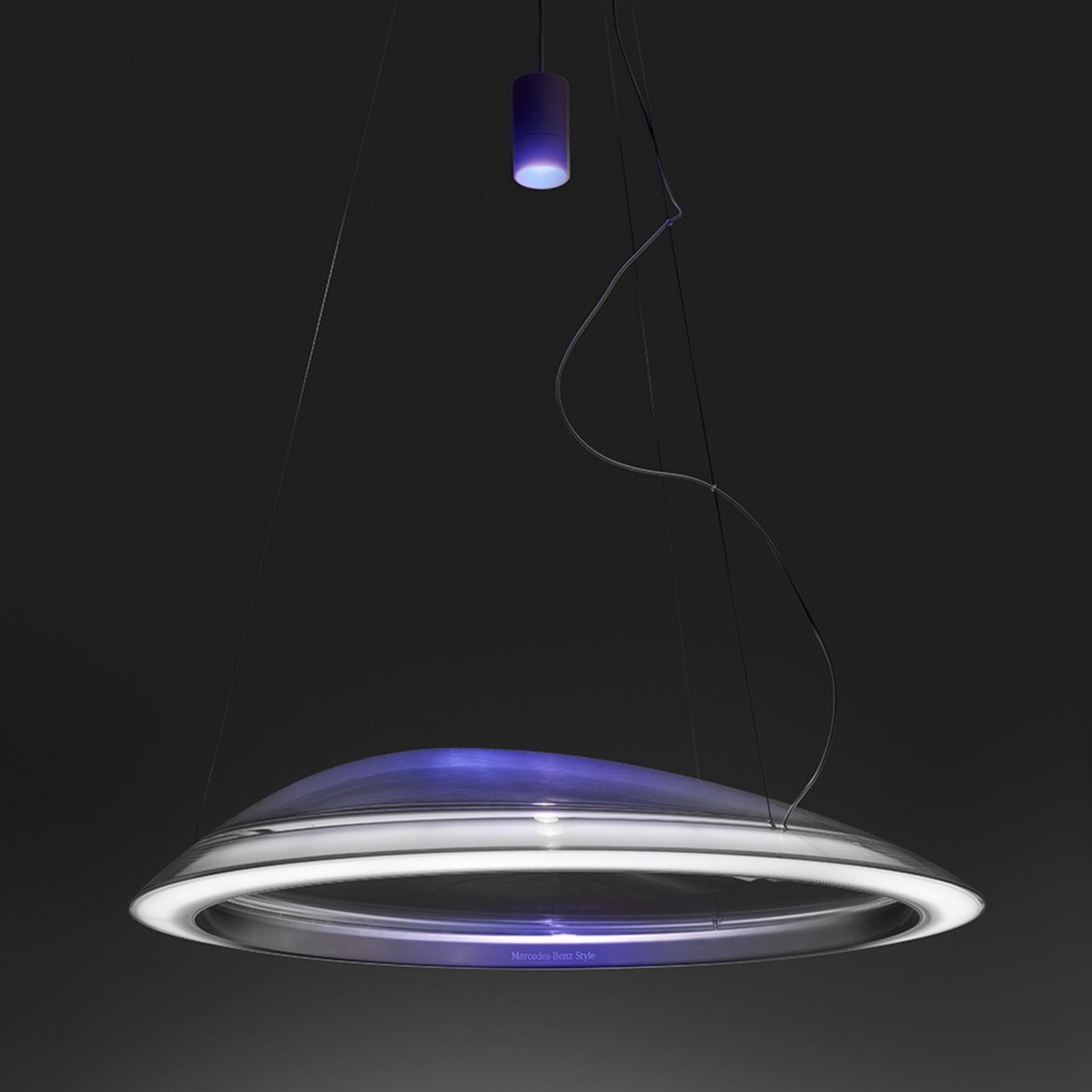 Levně Artemide závěsné svítidlo Ameluna RGB 45 W 220-240 V stmívatelné APP