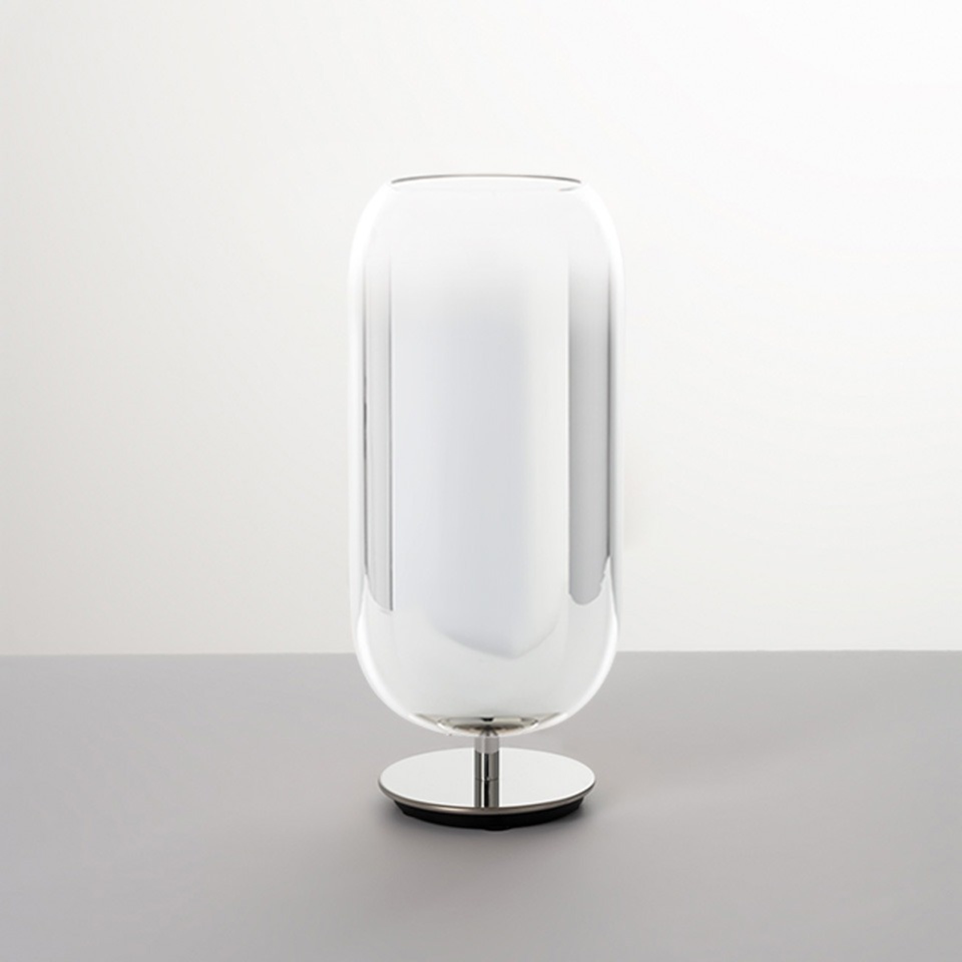 Levně Artemide stolní lampa Gople E27 Design Collection 17 W stříbrná