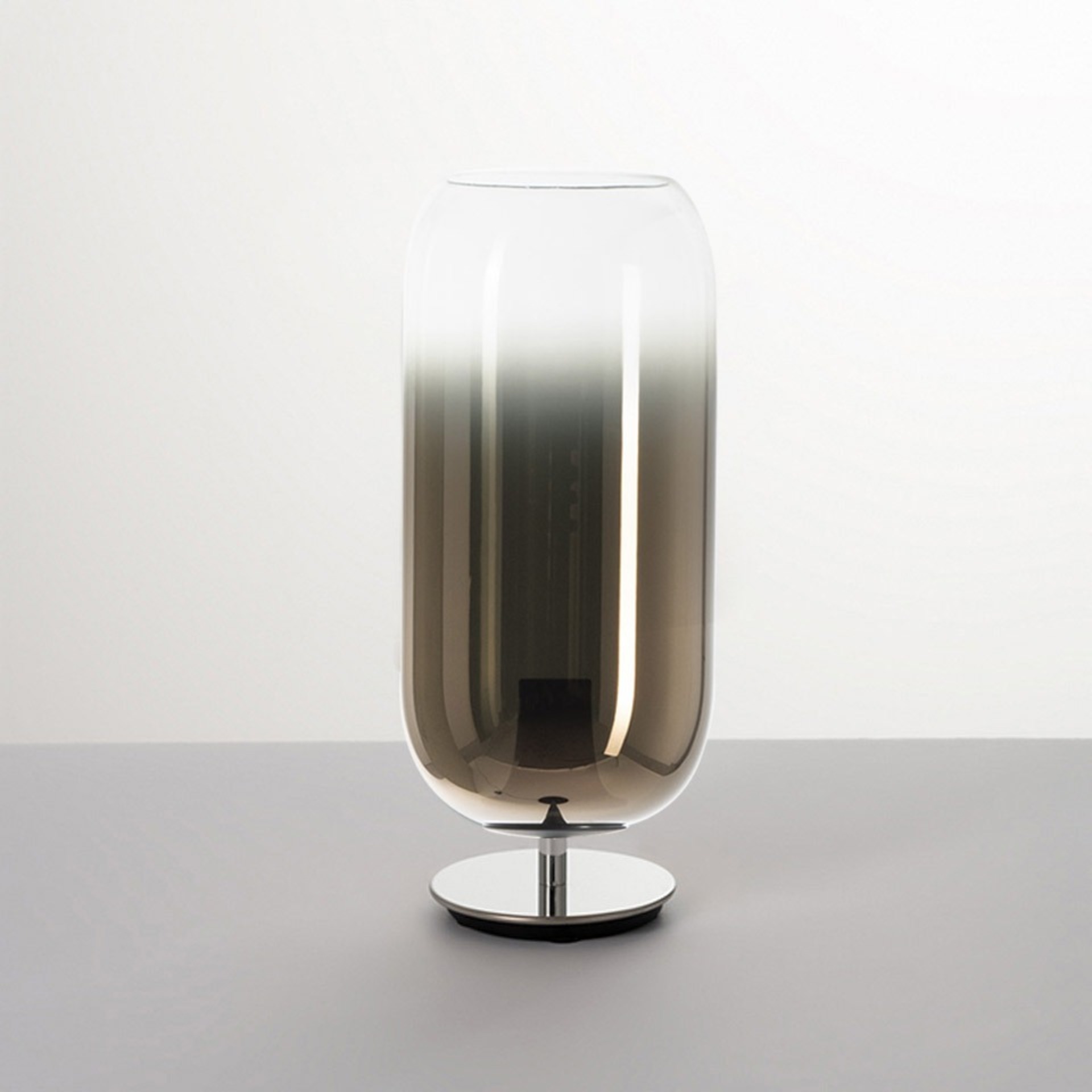 Levně Artemide stolní lampa Gople E27 Design Collection bronzová