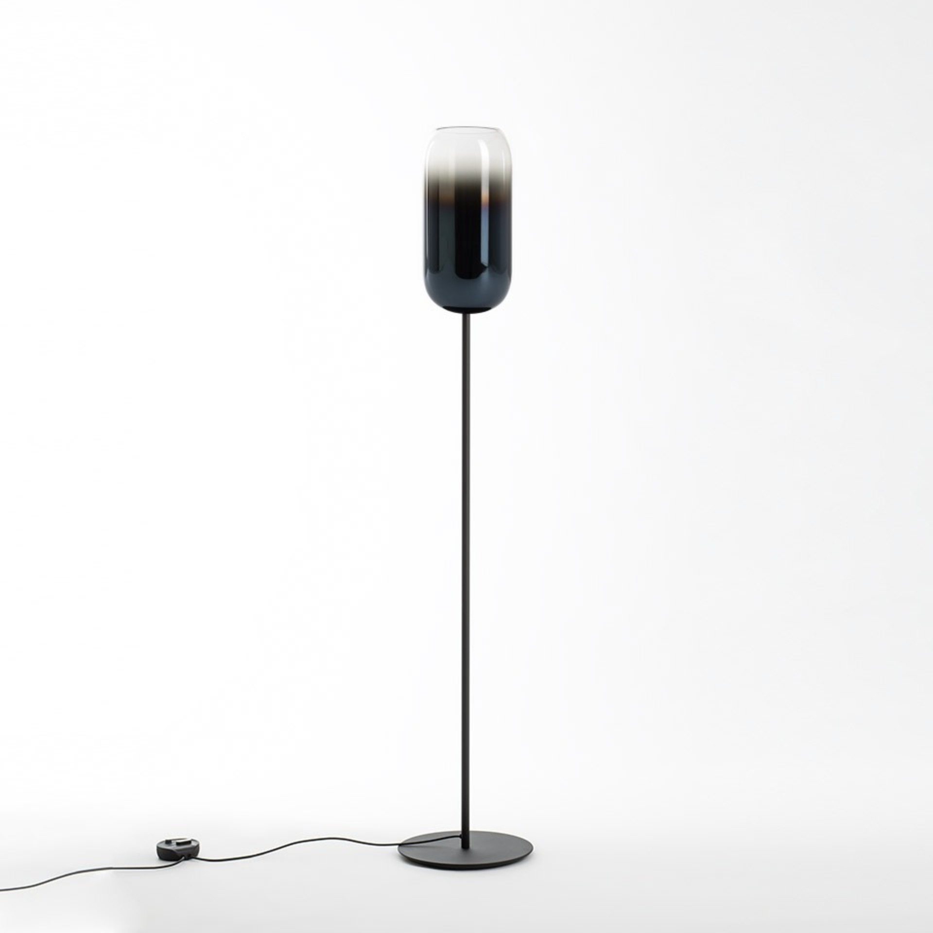 Levně Artemide stojací lampa Gople E27 Design Collection 17 W černá/modrá
