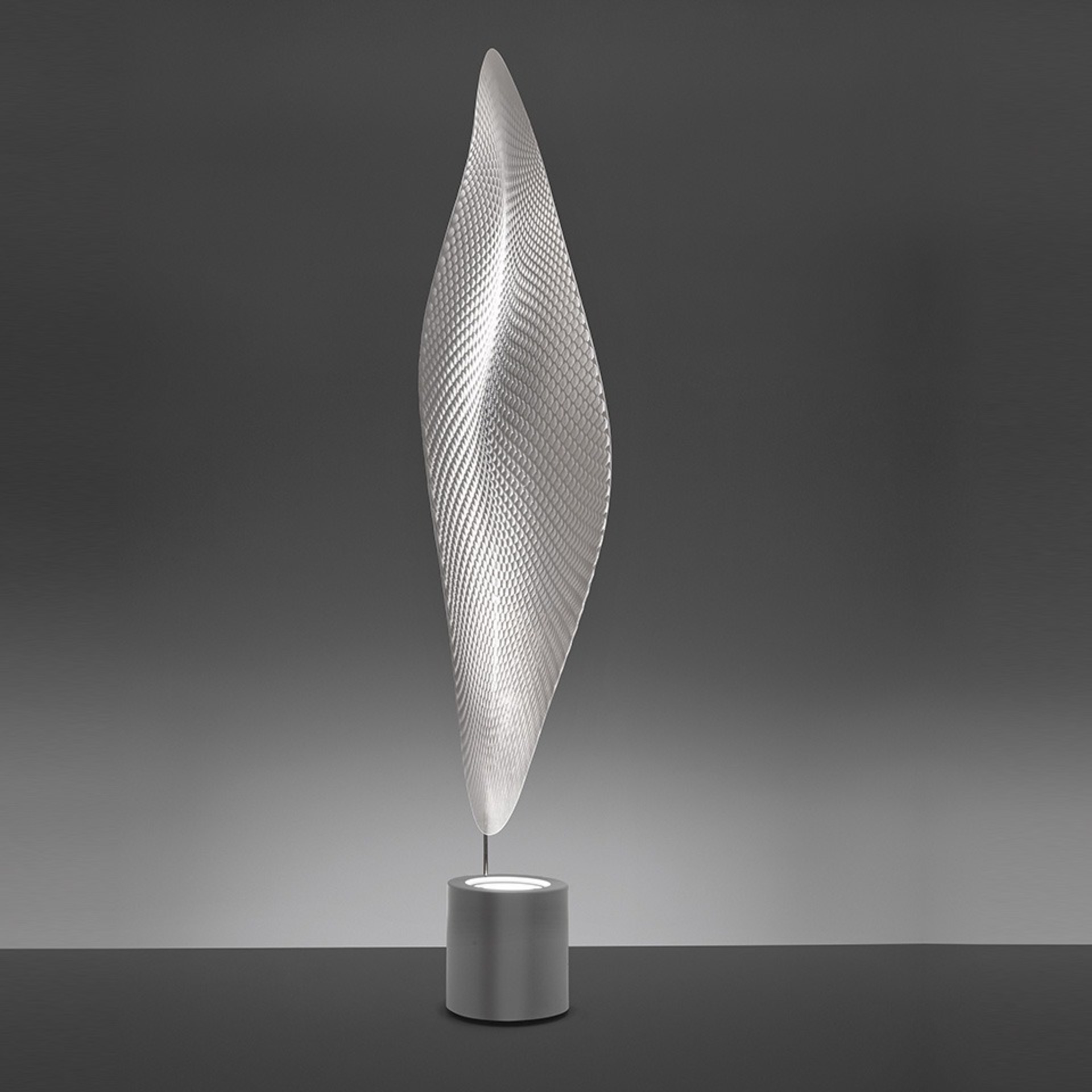 Levně Artemide stojací lampa Cosmic Leaf Floor G53 max 20 W 220-240 V