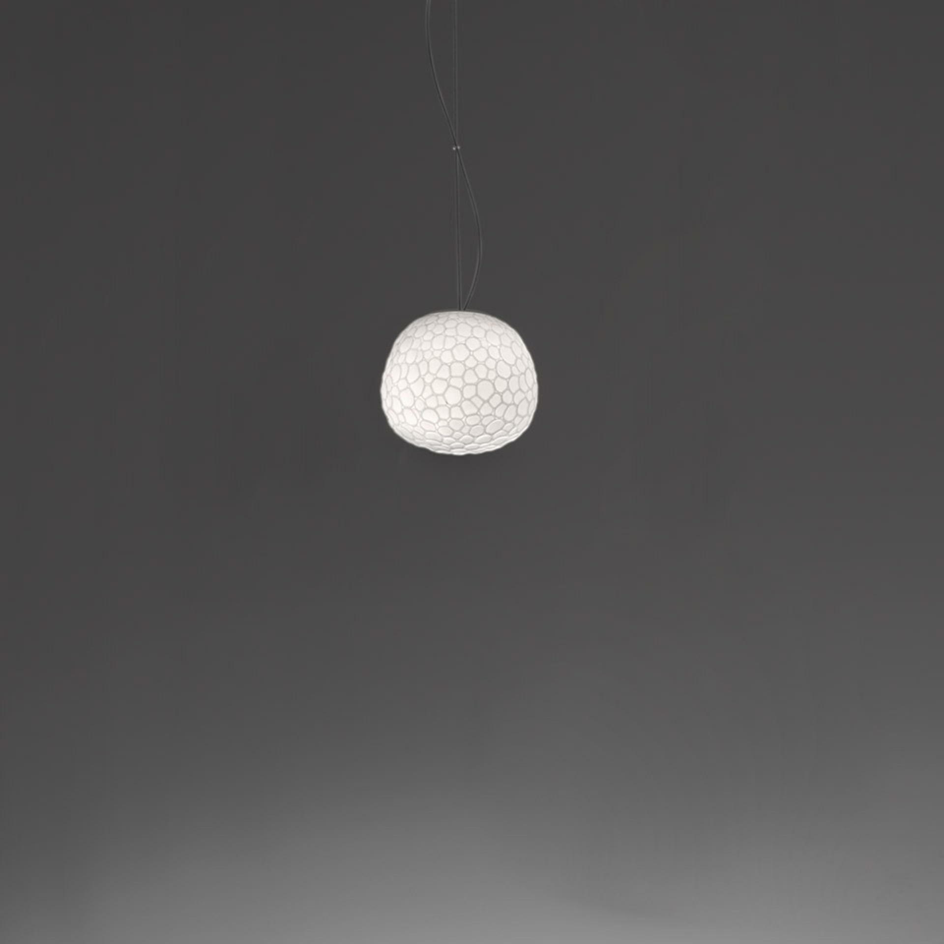 Levně Artemide závěsné svítidlo Meteorite 15 E14 5 W 220-240 V
