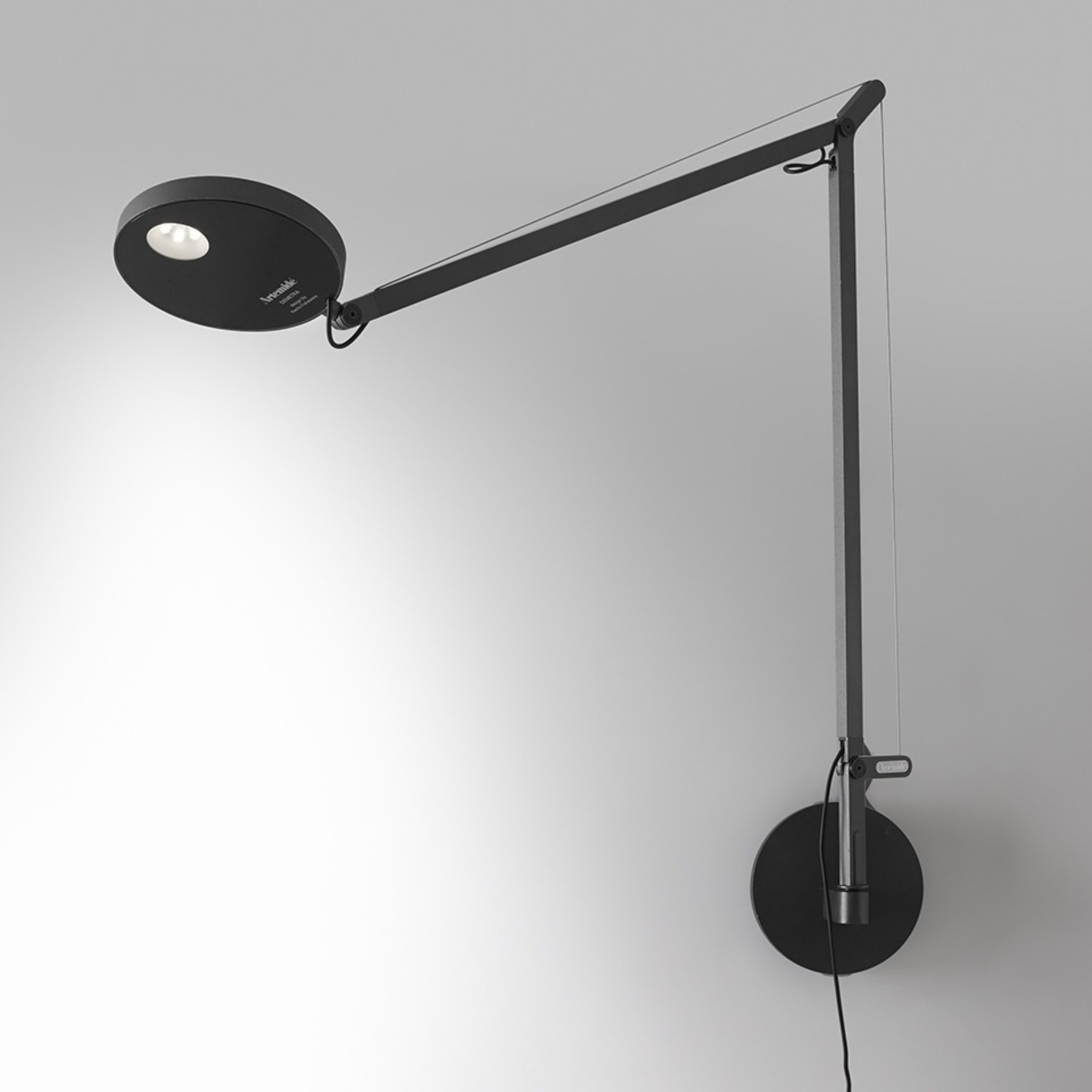Levně Artemide stolní/nástěnná/stojací LED lampa Demetra 8 W 3000K stmívatelné antracit bez podstavce