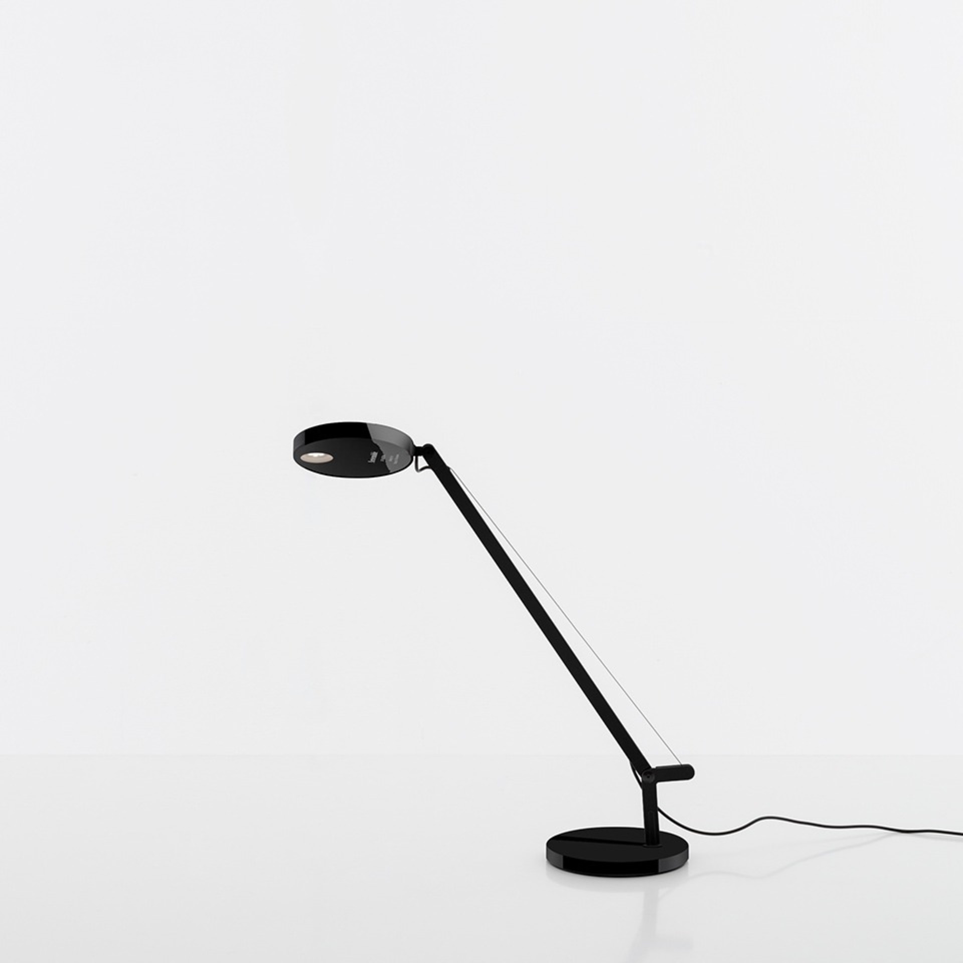 Levně Artemide stolní lampa Demetra Micro 6 W 2700K stmívatelná černá