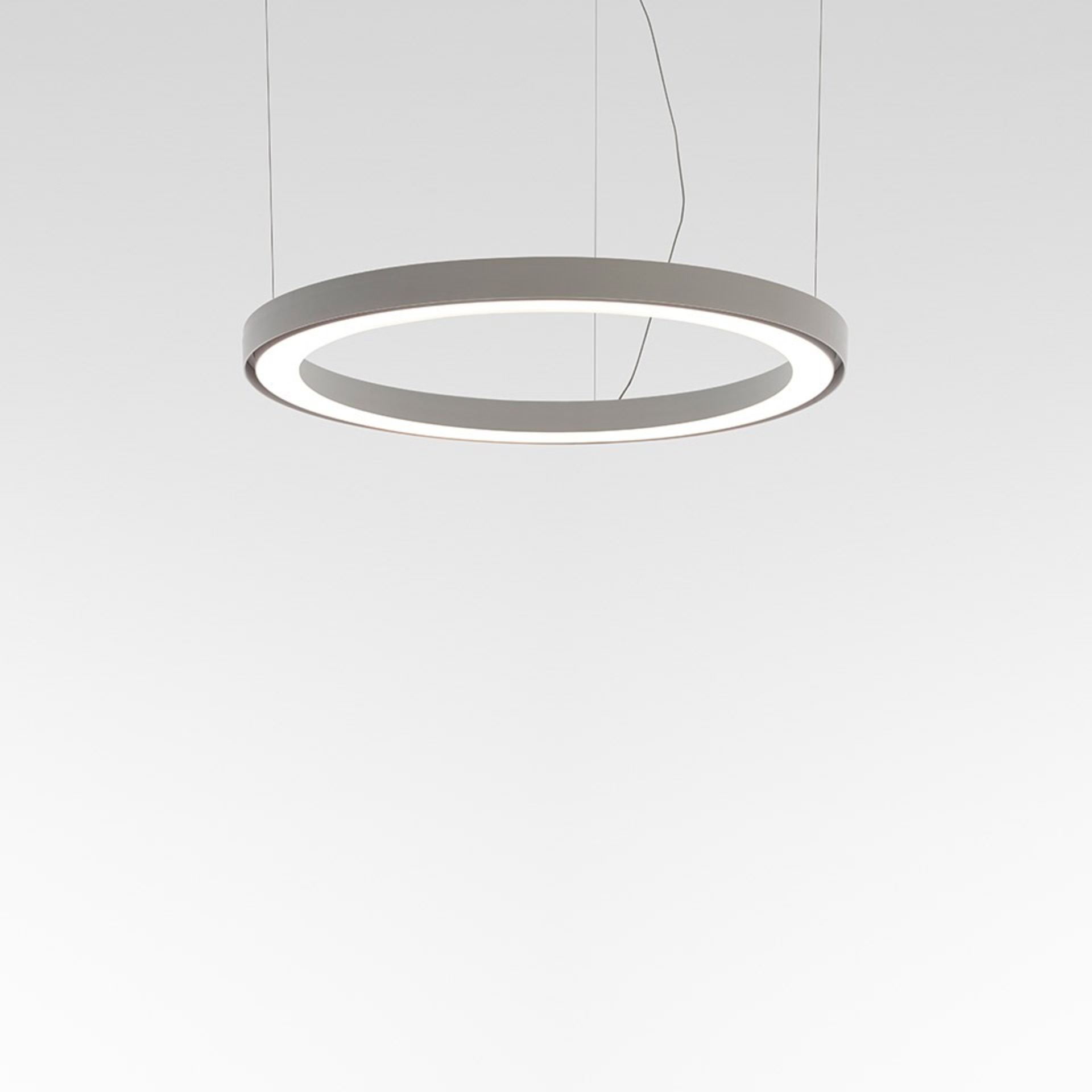 Levně Artemide závěsné svítidlo Ripple Ring Ø700 50 W 3000K APP kompatibilní