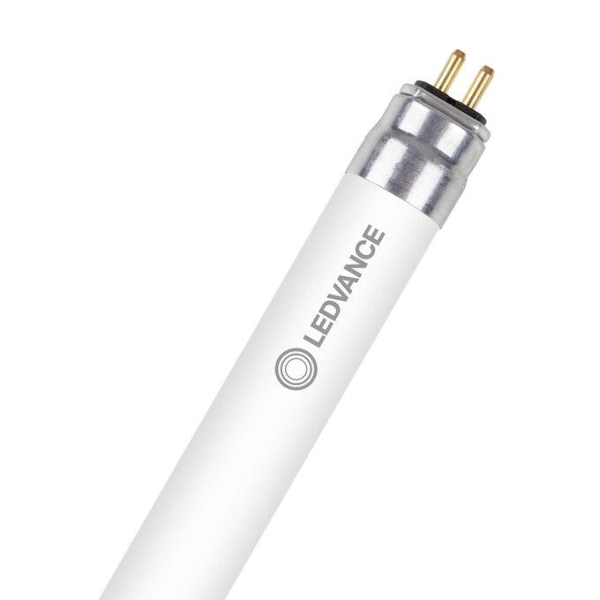 Levně LEDVANCE LED TUBE T5 EXTERNAL HO24 549 mm 10.5W 830 4099854294228