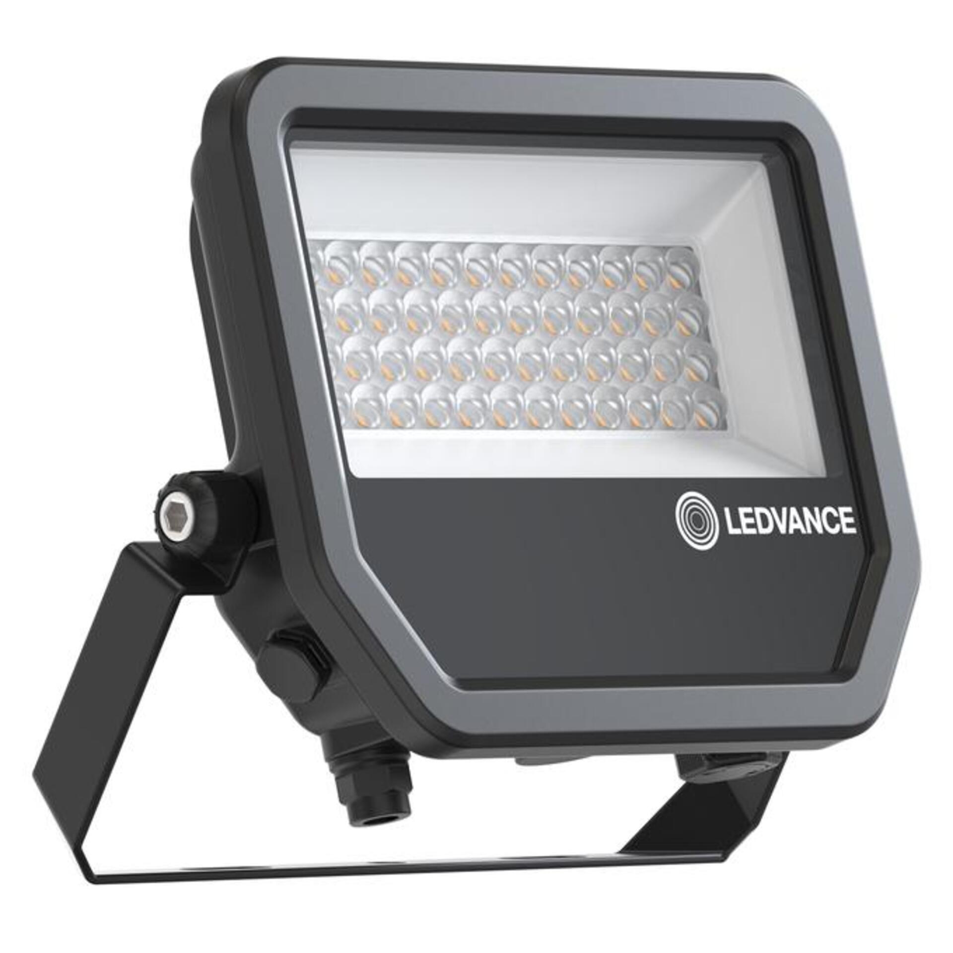 Levně LEDVANCE LED reflektor FL AREA V 32W ML 830 A48X85 BK 4099854427183