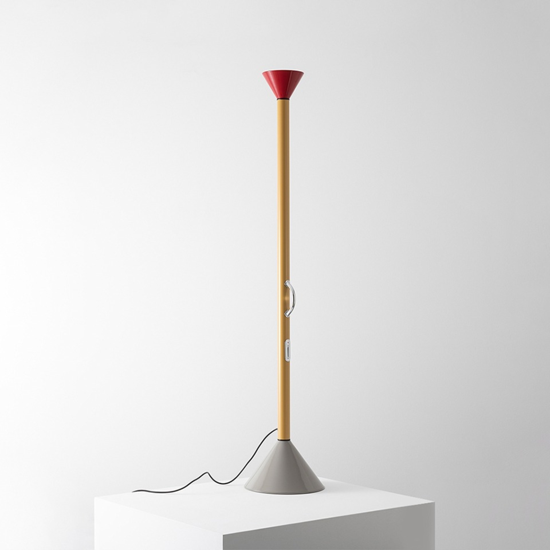 Levně Artemide stojací LED lampa Callimaco 43 W 2700K stmívatelná