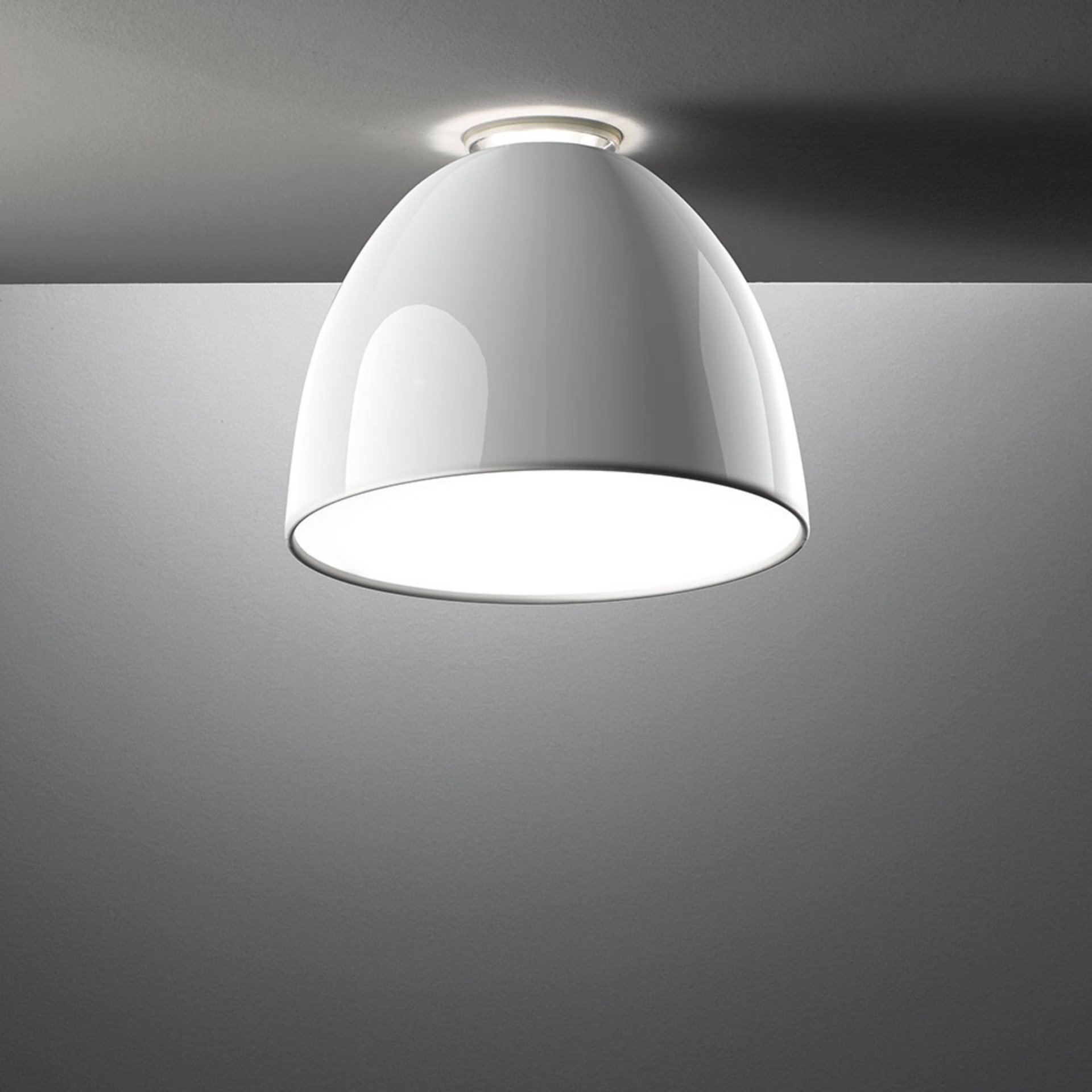 Levně Artemide stropní svítidlo Nur Mini Gloss E27 21W bílá