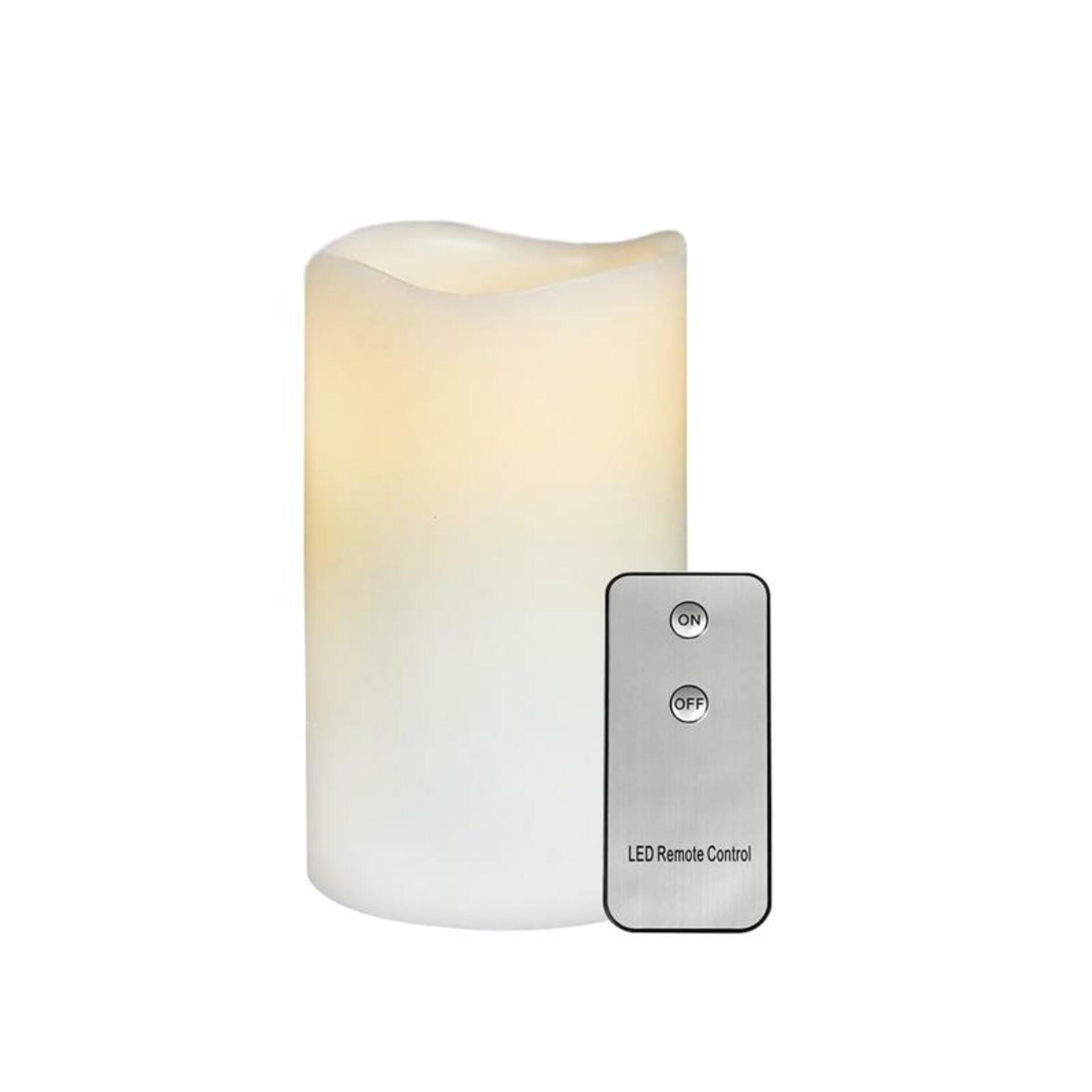 ACA Lighting bílá svíčka, 1 LED na baterie 2xAA + dálkové ovládání, teplá bílá, IP20, pr.7.5x15cm F0711516