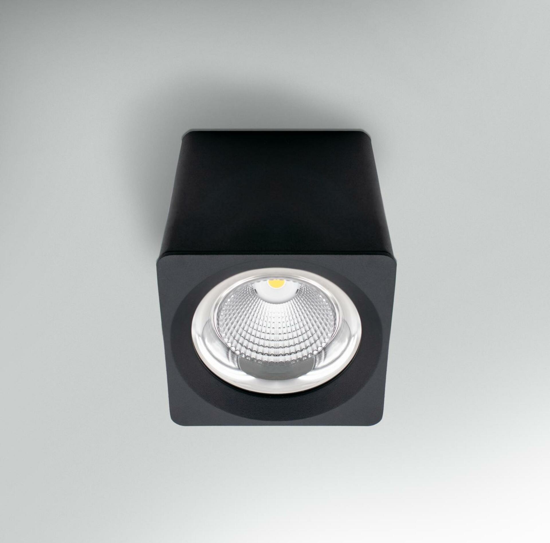 CENTURY Stropní svítidlo LED QUBE ČERNÉ 161x161x164mm 35W 230V 3000K 45d IP20