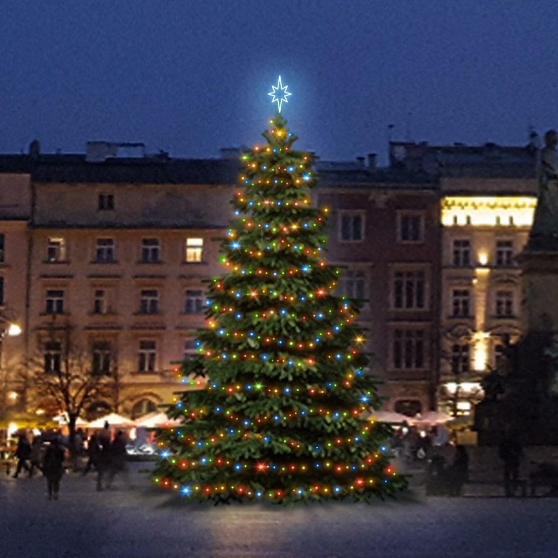 DecoLED LED světelná sada na stromy vysoké 6-8m, barevná