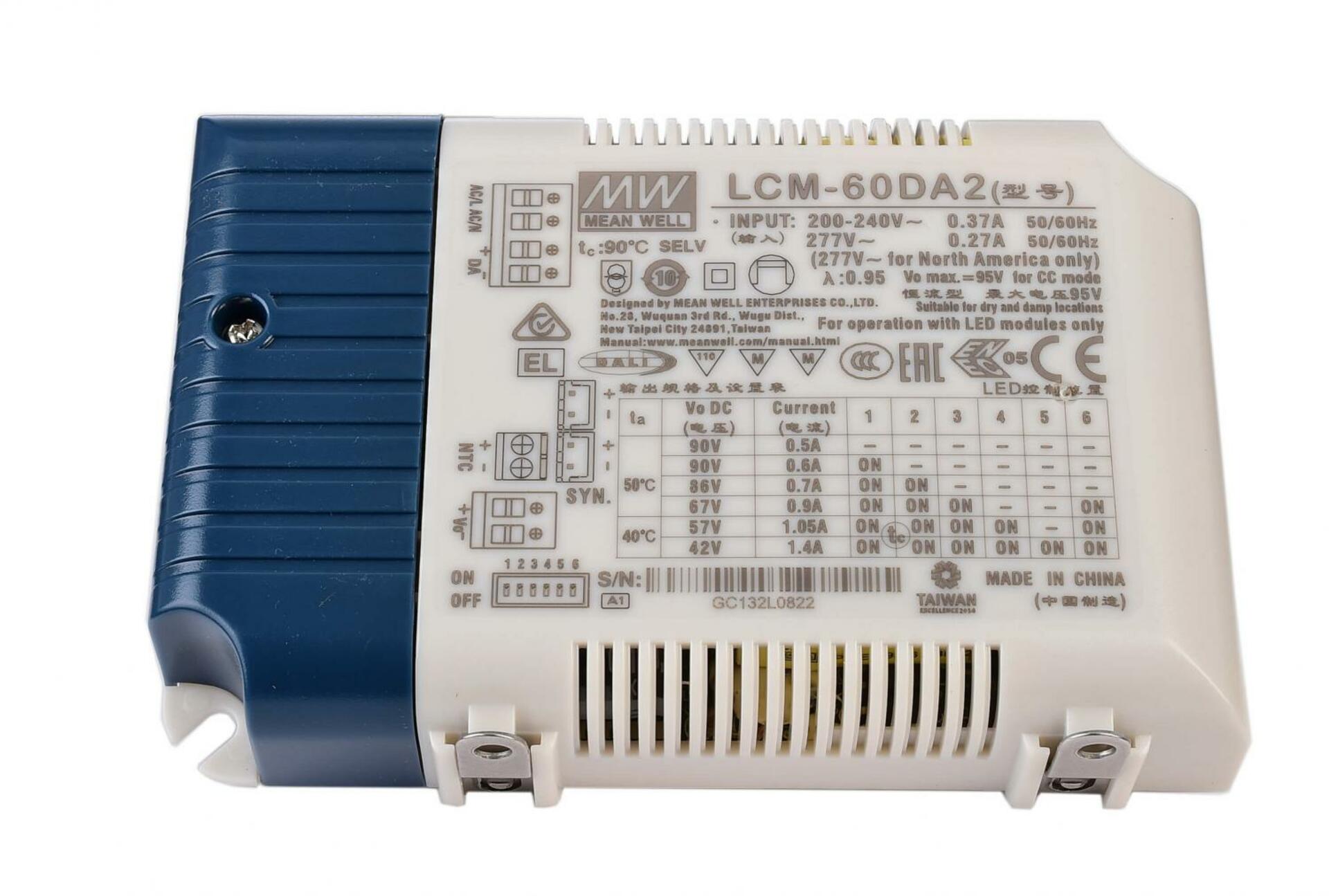 Light Impressions Meanwell LED-napájení DIM, Multi CC, LCM-60DA2 / DALI2 + DALI1 konstantní proud 500/600/700/900/1050/1400 mA IP20 stmívatelné 2-90V DC 60,30 W 862248