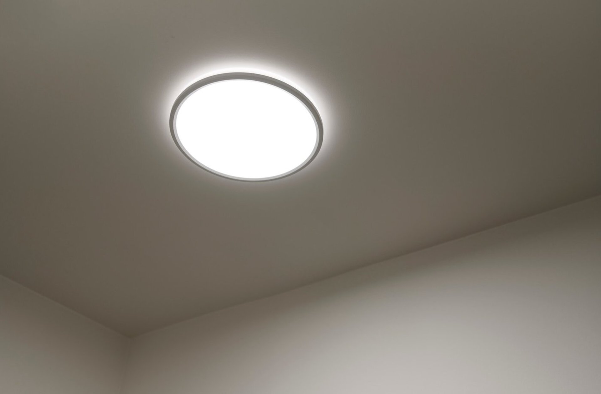 Levně NORDLUX Liva Smart Color stropní svítidlo bílá 2110826101
