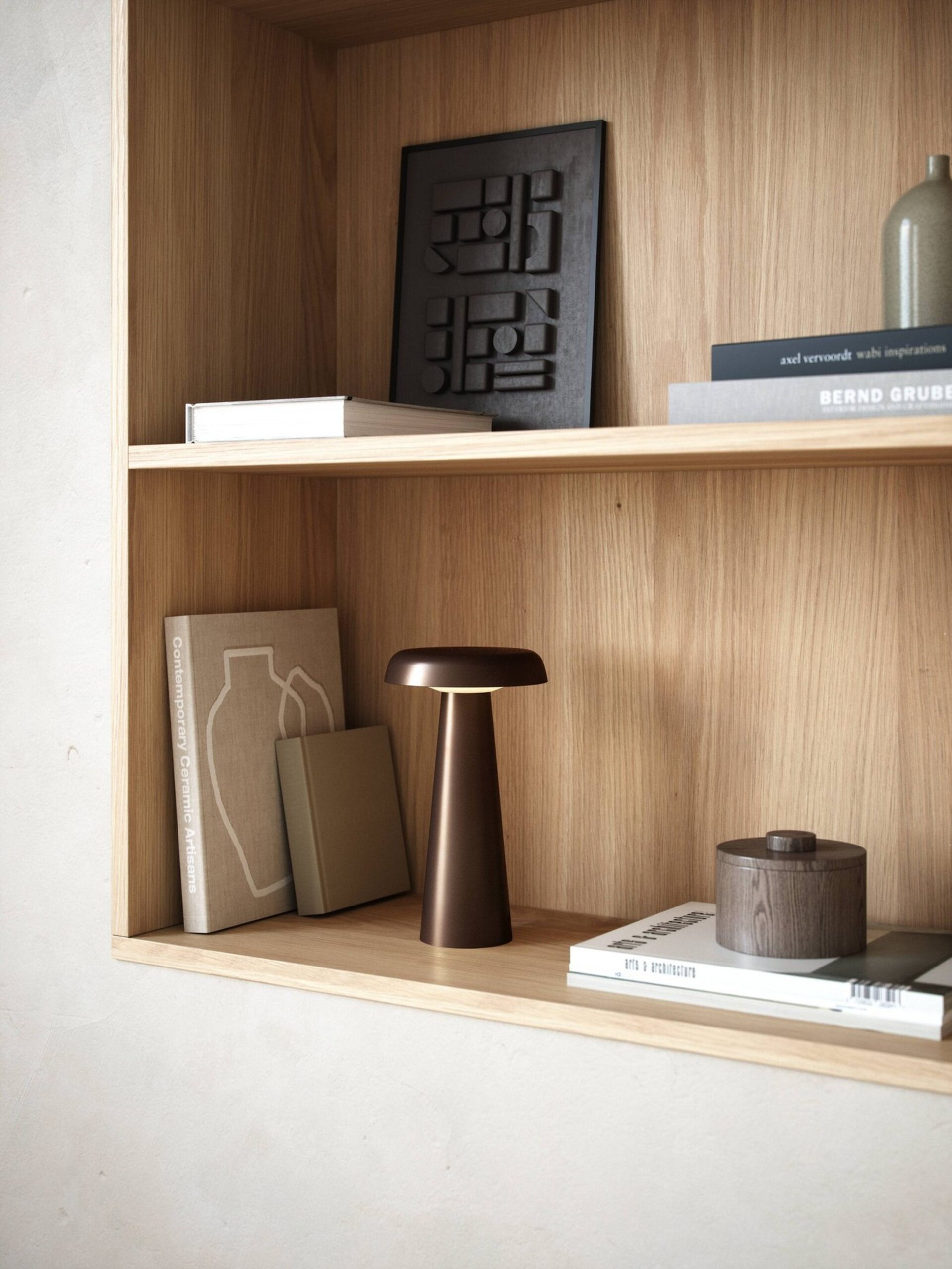 Levně NORDLUX Arcello venkovní stolní lampa leštěná mosaz 2220155061