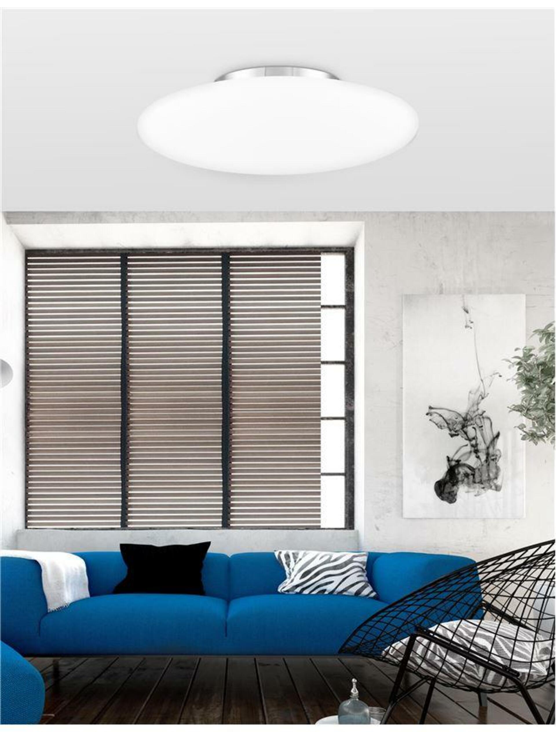 Nova Luce Elegantní stropní svítidlo Pressione v kombinaci chromu a opálového skla - 3 x 60 W, pr. 420 mm NV 620441