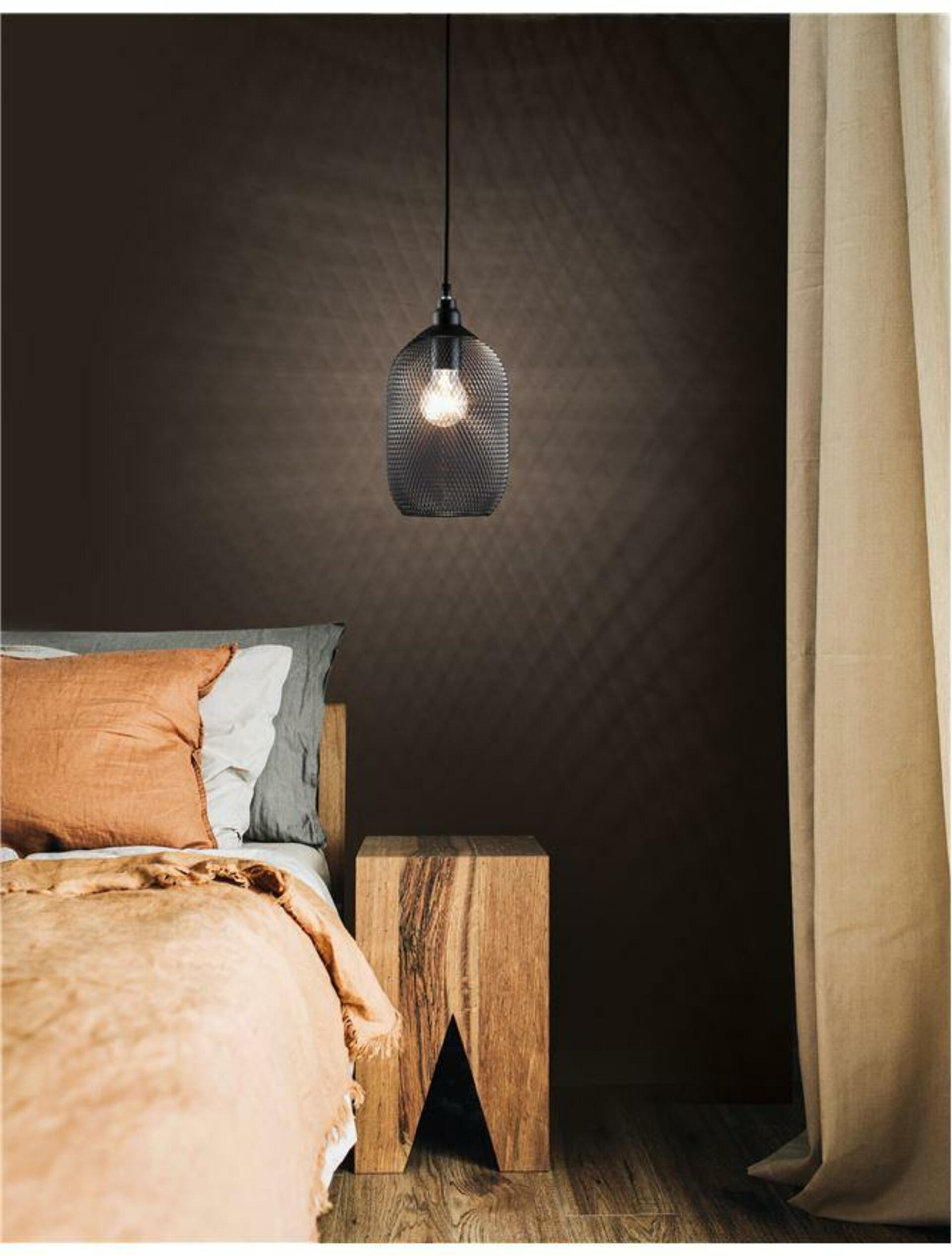 NOVA LUCE závěsné svítidlo NEVA černý kov černý PVC kabel E27 1x12W 230V IP20 bez žárovky 9402436