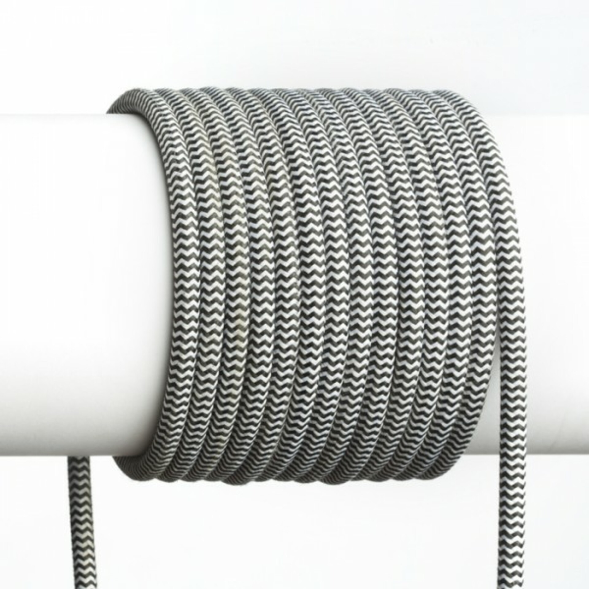 Levně RENDL FIT 3X0,75 1bm textilní kabel černá/bílá R12216