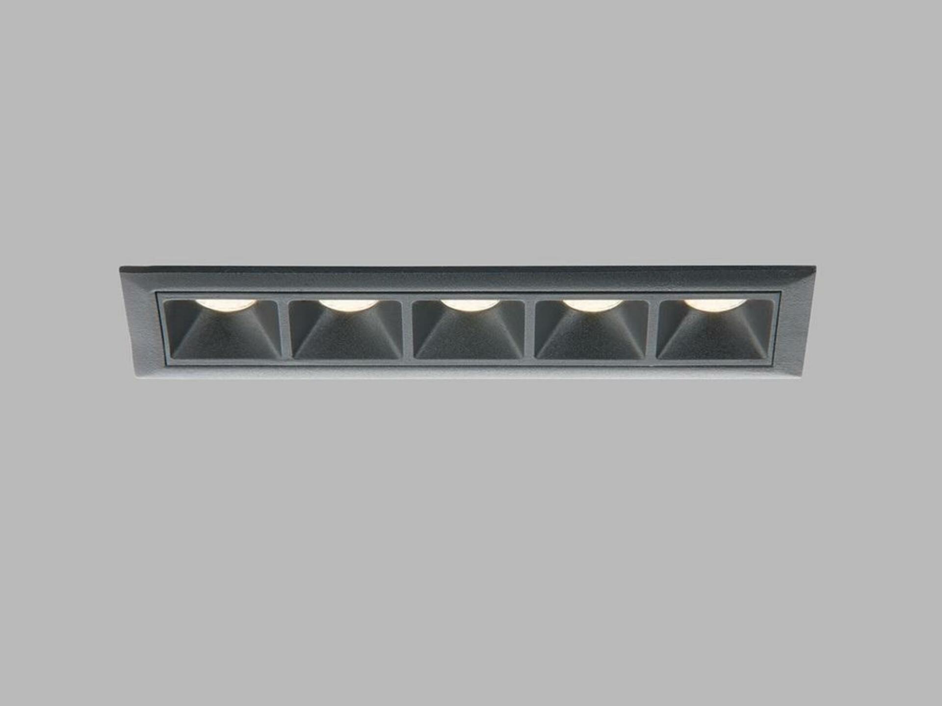 LED2 2250933 LINEAR 5, B ZÁPUSTNÉ ČERNÉ 2250933