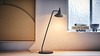 Artemide stolní lampa Unterlinden Design Collection 9 W 2700K mosaz stmívatelná