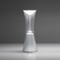 Artemide stolní LED svítidlo Come Together 2,4 W 2700K bílá, dobíjecí