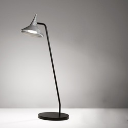 Artemide stolní LED lampa Unterlinden 9 W 2700K stmívatelná hliník
