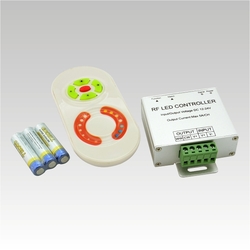 NBB LED CCT controller DC12-24V 2x5A + ovladač bílý +3AAA (blistr) 903001066 4