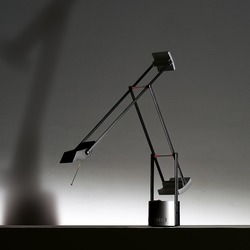 Artemide stolní lampa Tizio Micro G4 2,7 W 220-240 V stmívatelná