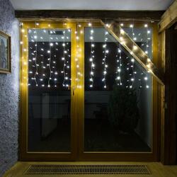 DecoLED LED světelná záclona HOBBY LINE - 2x1m, ledově bílá, 100 diod