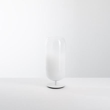 Artemide stolní lampa Gople Mini E14 5W Design Collection bílá