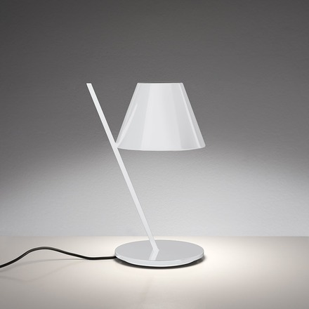Artemide stolní lampa La Petite Design Collection E14 bílá
