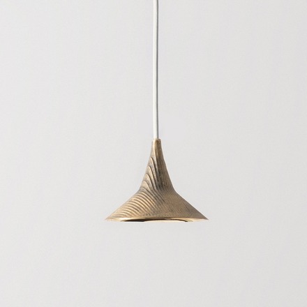 Artemide závěsné svítidlo Unterlinden 7,5 W 3000K mosaz