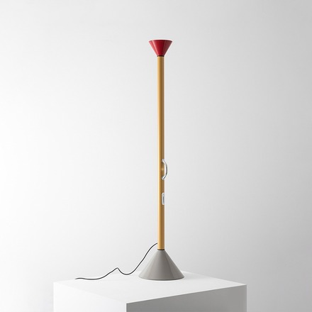 Artemide stojací LED lampa Callimaco 43 W 2700K stmívatelná