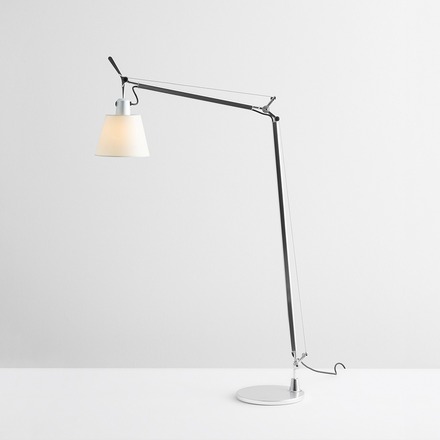 Artemide stojací lampa Tolomeo Basculante Reading Floor E27 8 W 220-240 V pergamenový difuzor bez podstavce