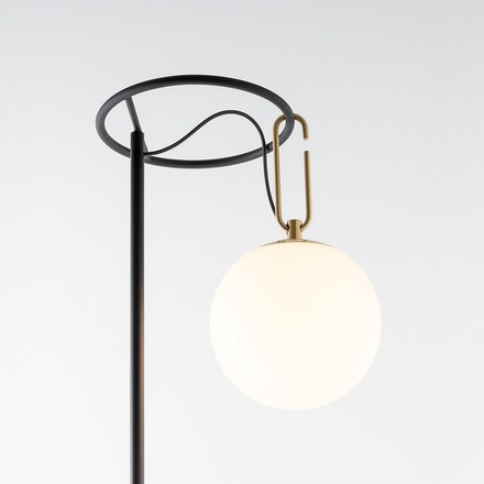 Artemide stojací lampa nh 22 Design Collection E27 max 15 W