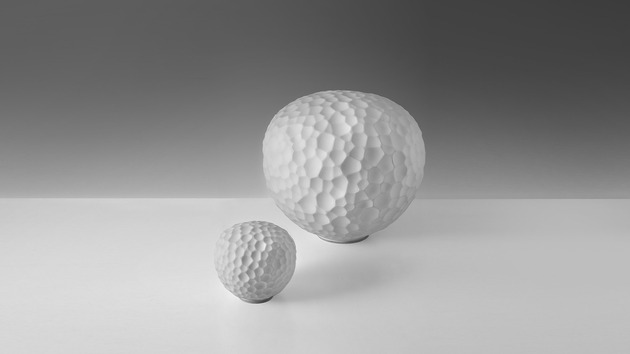 Artemide stolní svítidlo Meteorite 48 E27 21W Design Collection