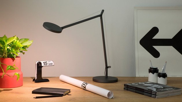 Artemide stolní/nástěnná/stojací LED lampa Demetra 8 W 2700K stmívatelná bílá bez podstavce