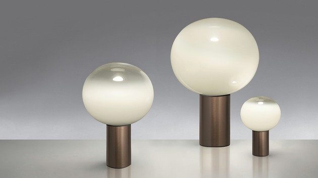 Artemide stolní lampa Laguna 37 matná mosaz E27 stmívatelná
