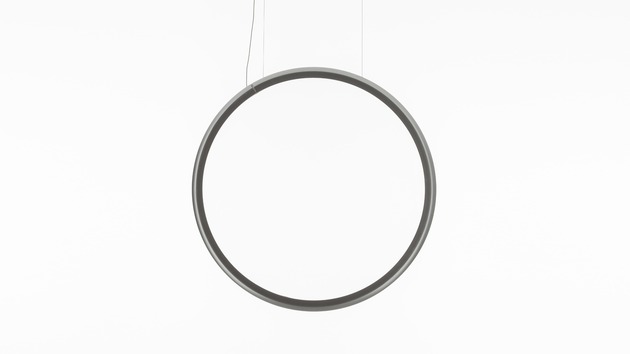 Artemide závěsné svítidlo Discovery Vertical 140 RGBW 79 W stmívatelné DALI černé