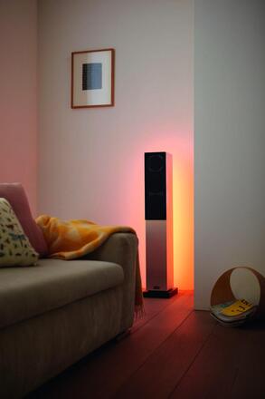 Philips 70101/31/P6 Lightstrip LED pásek 2m 1x8W 180lm RGB krokové stmívání IP20, transparentní