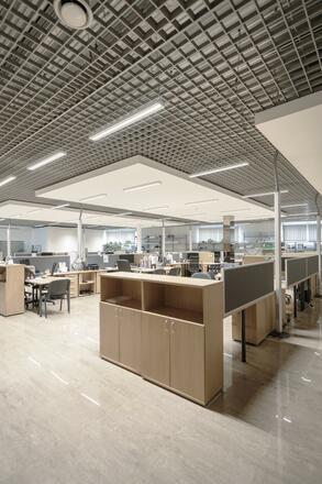 LEDVANCE LED přisazené svítidlo nouzové LN INDV D 1500 25 W 4000 K EM 4058075109582