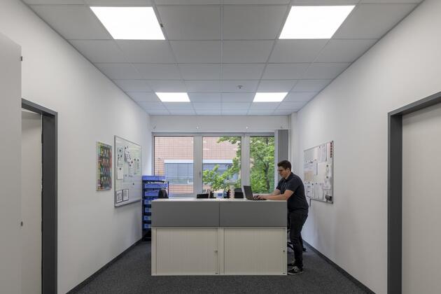 LEDVANCE VIVARES Zigbee pohybový senzor 220-240 V IP20 90° 10 m