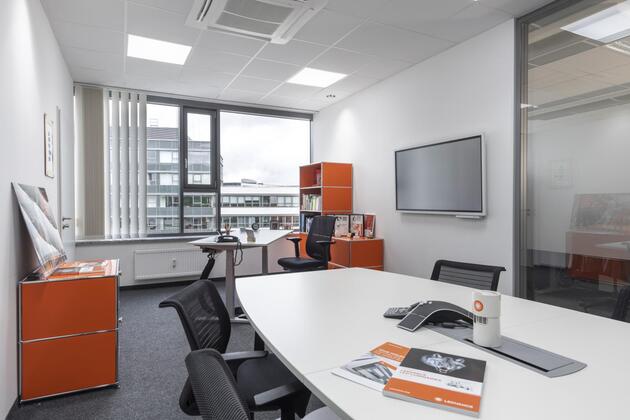 LEDVANCE BIOLUX HCL DL DN150 S 20W TW ZB 4058075724600