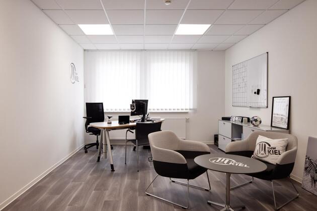 LEDVANCE BIOLUX HCL DL DN150 S 20W TW ZB 4058075724600