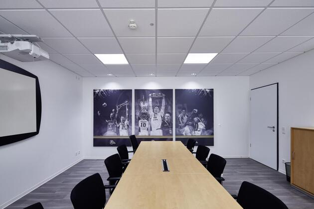 LEDVANCE BIOLUX HCL DL DN150 S 20W TW ZB 4058075724600