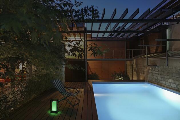 LEDVANCE SMART+ Wifi Table Frame MAX Powerbank USB venkovní stolní lampa RGB + W 4058075763241