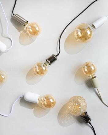 LEDVANCE Vintage 1906 Globe 95 40 Spiral Filament 3.4W 827 Gold E27 4058075836549