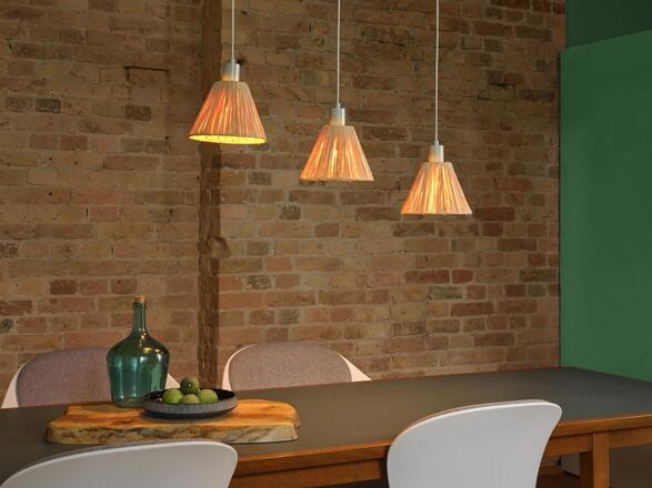 LEDVANCE závěsné svítidlo Raffia lineární 3xE27 zelené 4058075838178